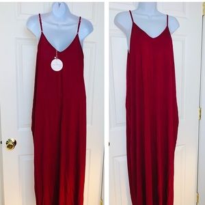 NWT Calipessa Red Maxi with Pockets